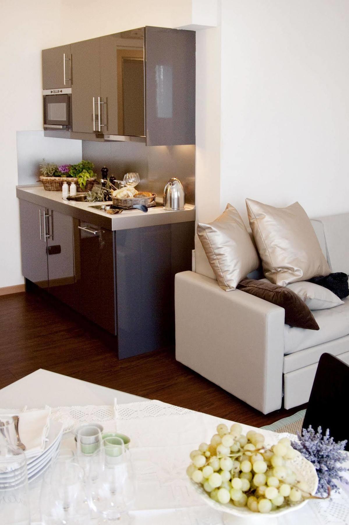 D-Place Hotel & Suite Риччоне Экстерьер фото